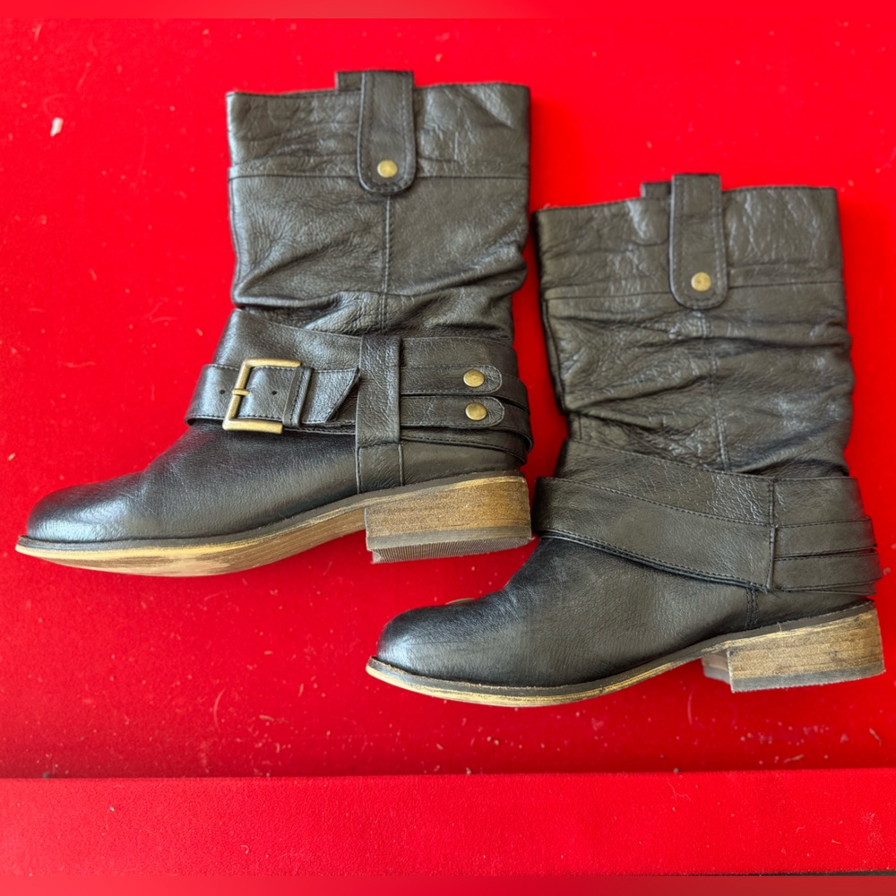 Dress boots